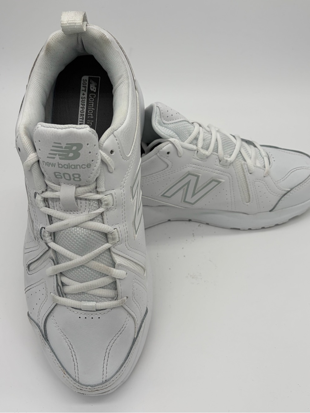 New Balance Men’s 608 All-White Lace-Up Sneakers Men's 10 Women's 11.5